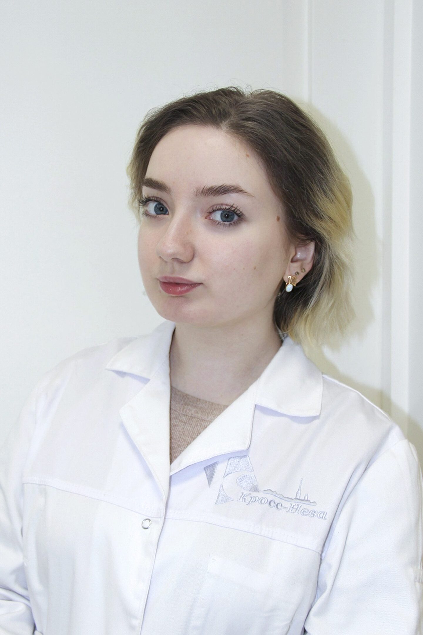 Береговая Валерия Юрьевна, медицинская сестра по косметологии